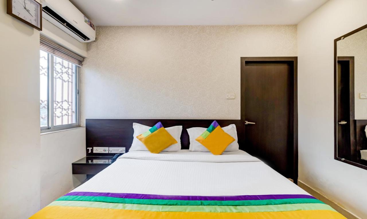 Itsy Hotels Neeranand Plaza Kolkata Luaran gambar