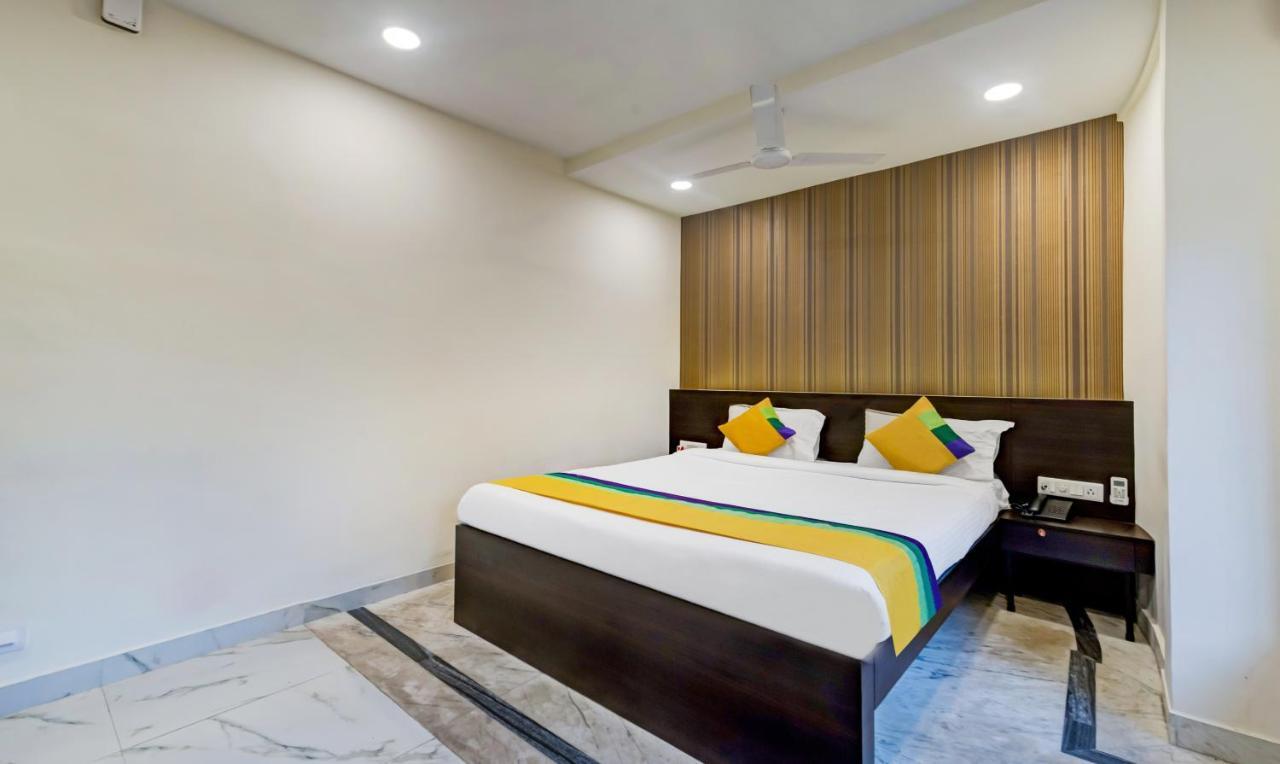 Itsy Hotels Neeranand Plaza Kolkata Luaran gambar